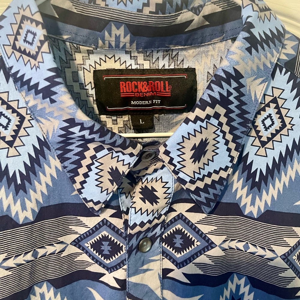 ROCK & ROLL DENIM MEN’S MODERN FIT SNAP SHIRT AZTEC PRINT BLUE Large